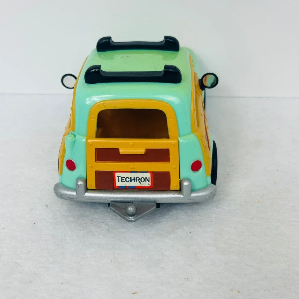 Chevron Cars Woody Wagon Mint Green Woodie Collectible Toy Car Techron 1996